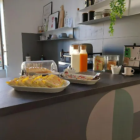 Quintopiano - Private And Terrace * Naples